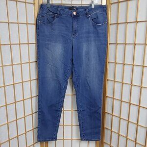 1822 Denim blue jeans EUC size 16